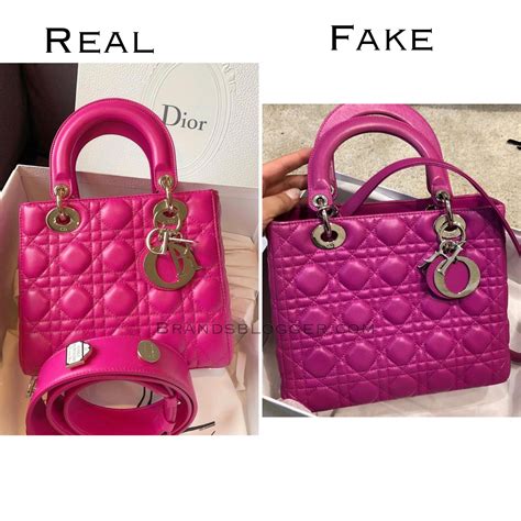 dior geldbeutel fake|dior bag false.